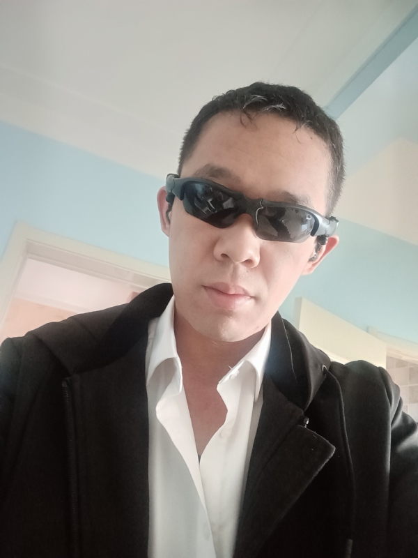 血公爵的第一张照片--梅州相亲服务中心