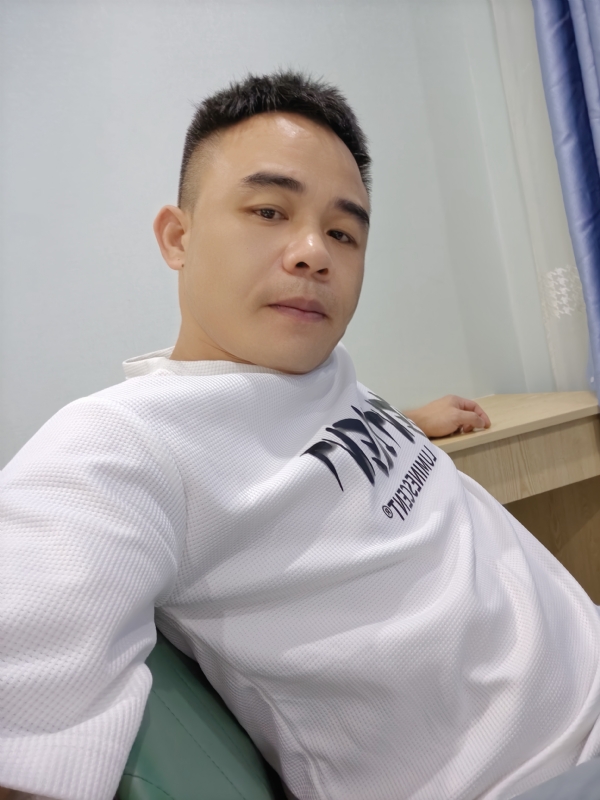 下一站的我的第二张照片--梅州相亲服务中心