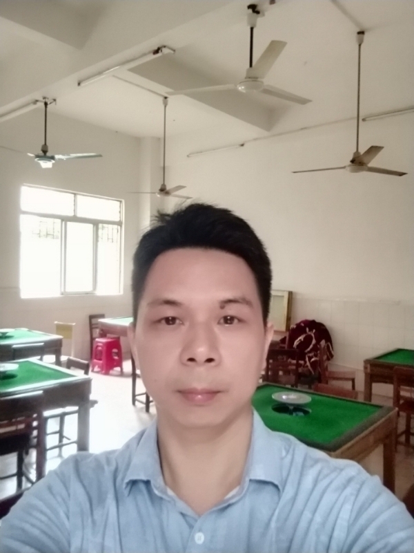 笑对人生的第一张照片--梅州相亲服务中心