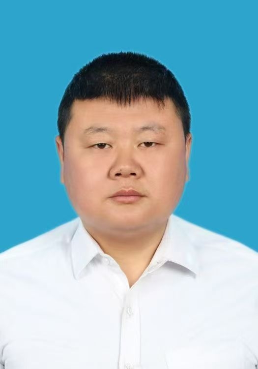 井底之蛙的第一张照片--梅州相亲服务中心