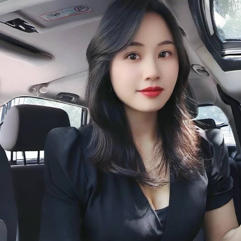 雪莲的第一张照片--梅州相亲服务中心