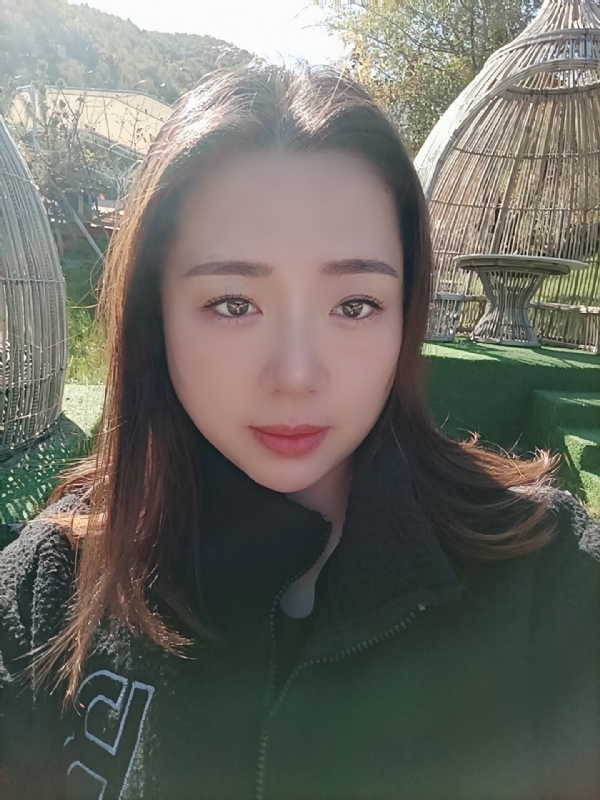 阿燕的第一张照片--梅州相亲服务中心