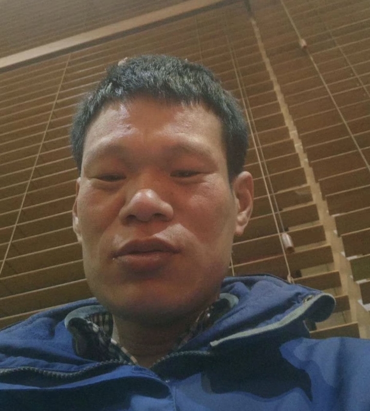 爱你在心口难开的第一张照片--梅州相亲服务中心