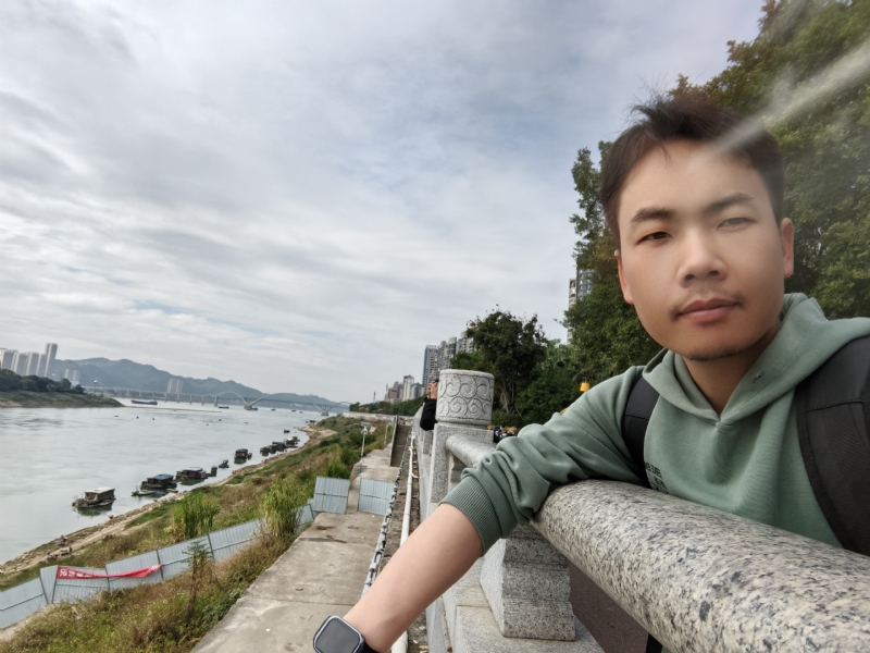 向往爱情的第四张照片--梅州相亲服务中心