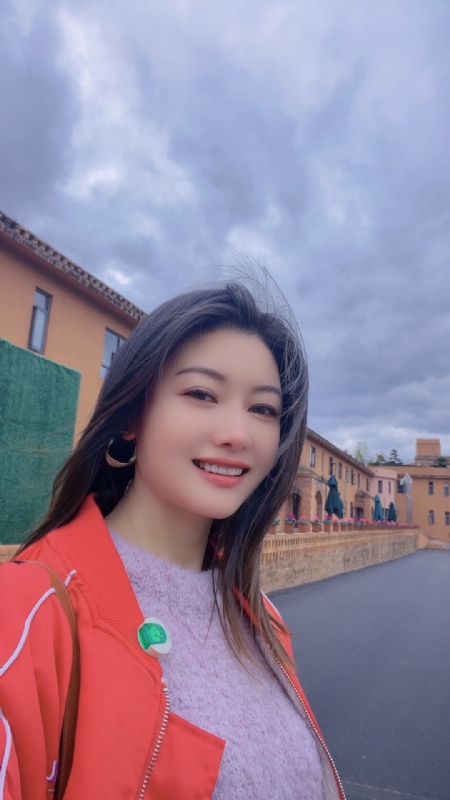 安妮的第一张照片--梅州相亲服务中心