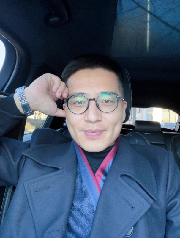 只为与你相遇的第二张照片--梅州相亲服务中心