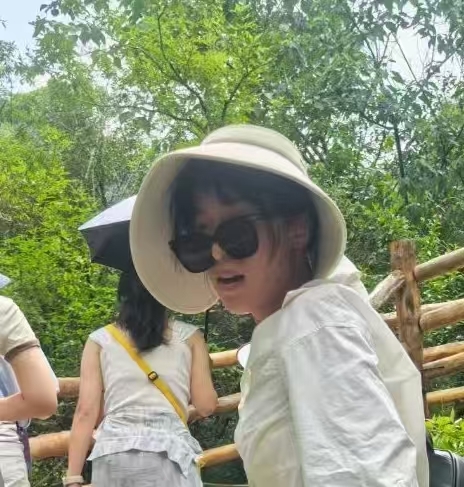 廿一的第一张照片--梅州相亲服务中心