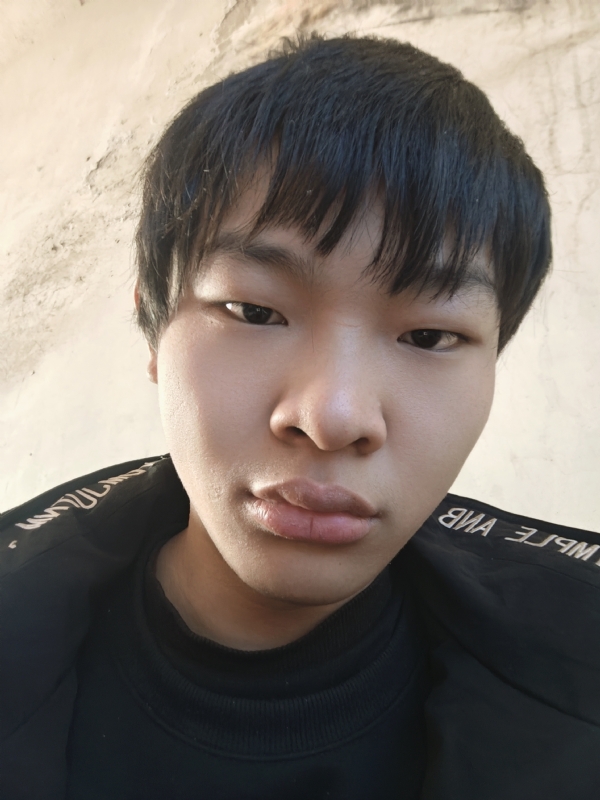 台子的第一张照片--梅州相亲服务中心