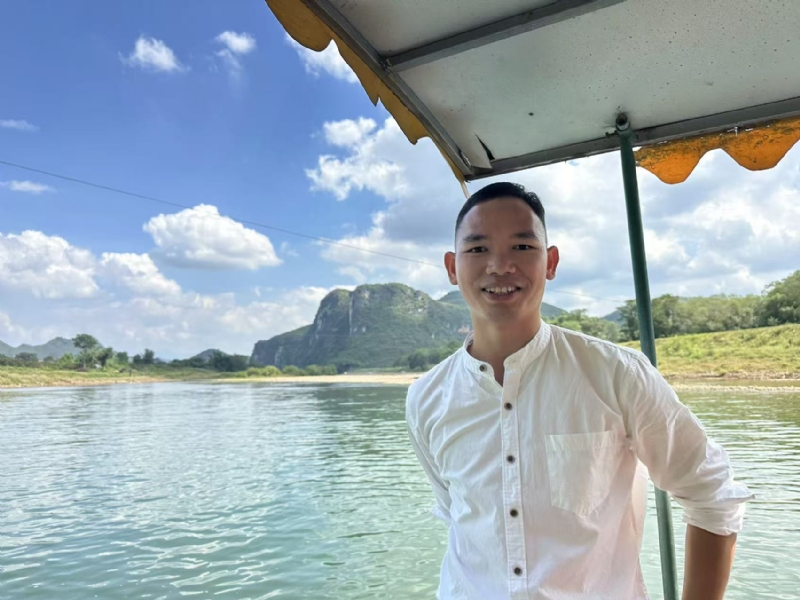 天云的第一张照片--梅州相亲服务中心