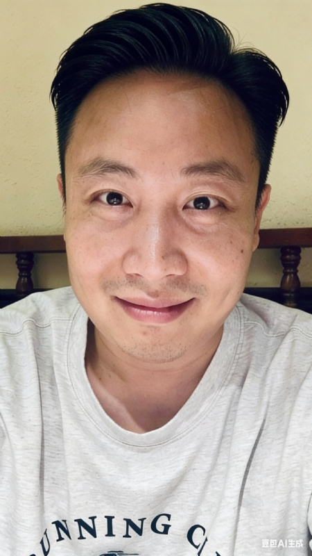 巾凡的第二张照片--梅州相亲服务中心