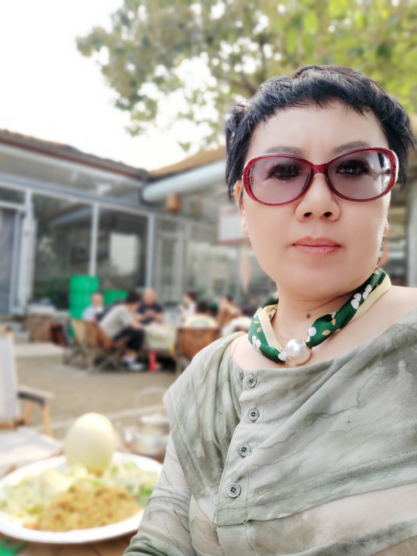 初见的第一张照片--梅州相亲服务中心