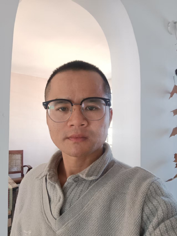 戴戴的第一张照片--梅州相亲服务中心