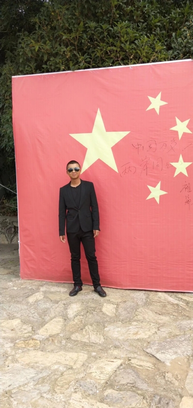 奔腾的小乌鸦的第一张照片--梅州相亲服务中心