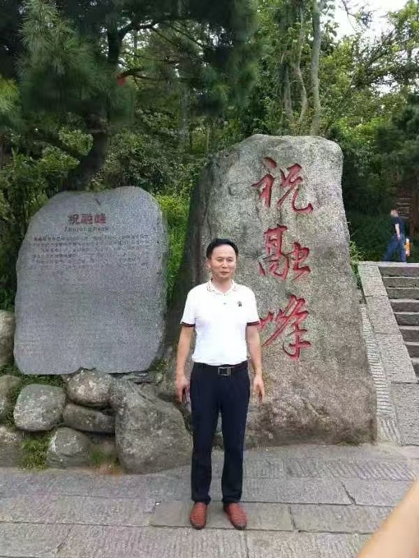 真诚的第三张照片--梅州相亲服务中心