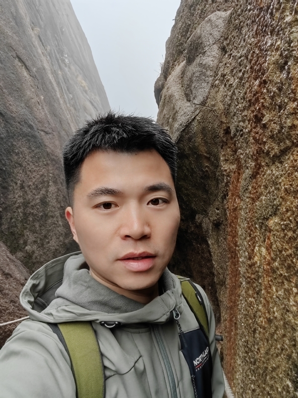 讲不出再见的第四张照片--梅州相亲服务中心