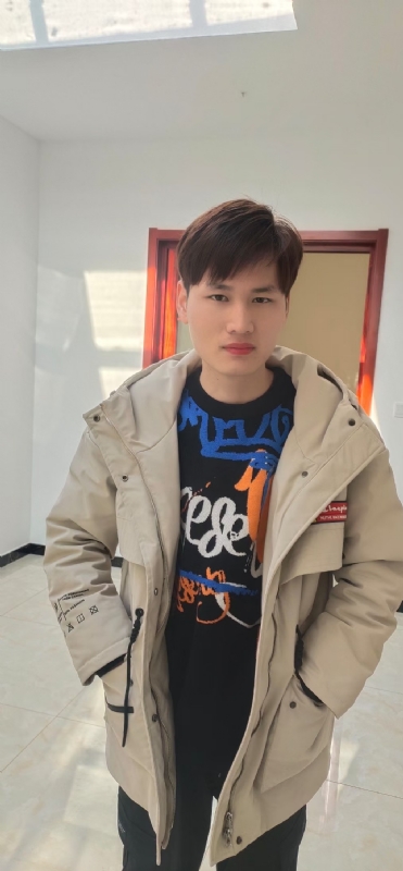 真诚的小帅的第一张照片--梅州相亲服务中心