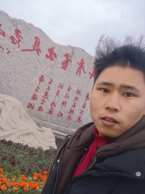 迎春的第一张照片--梅州相亲服务中心