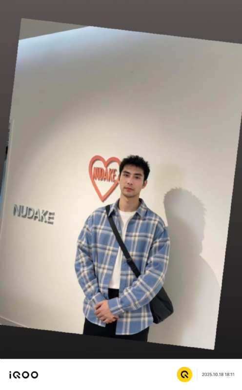 一蔸黄花菜的第二张照片--梅州相亲服务中心