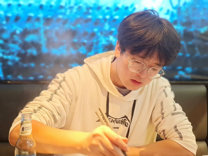 倾尽的第二张照片--梅州相亲服务中心