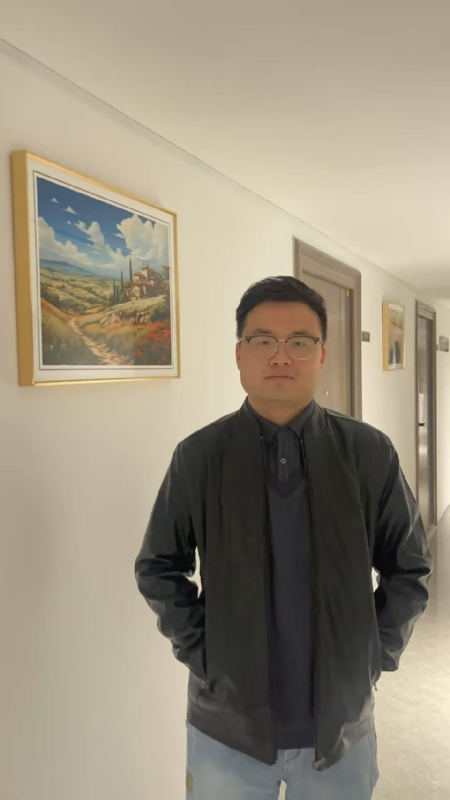 半瓶子的第一张照片--梅州相亲服务中心